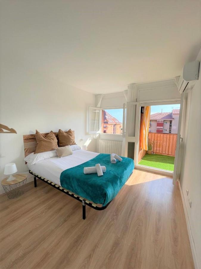 Apartamento Con Piscina Y Gran Terraza Con Vistas - Muy Cerca De La Playa, El Centro Y La Estacion Apartment Vilassar De Mar Exterior photo