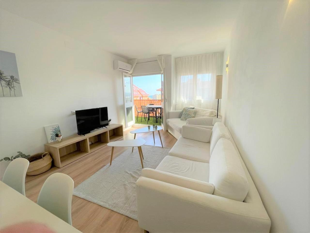 Apartamento Con Piscina Y Gran Terraza Con Vistas - Muy Cerca De La Playa, El Centro Y La Estacion Apartment Vilassar De Mar Exterior photo